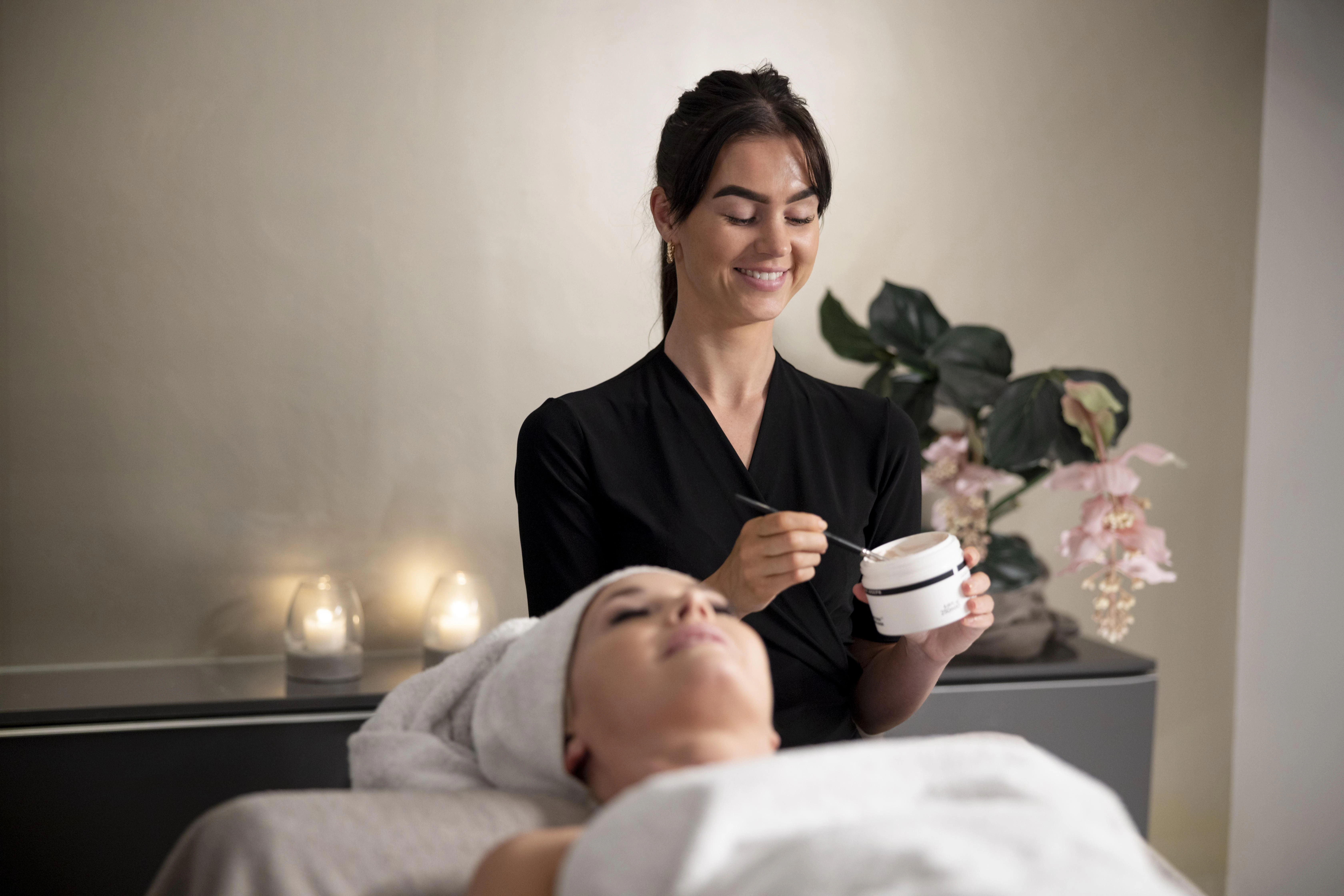 Spa Rewards Program Spa Referral Program Ideas: 29 Rewards and Promotion Tactics